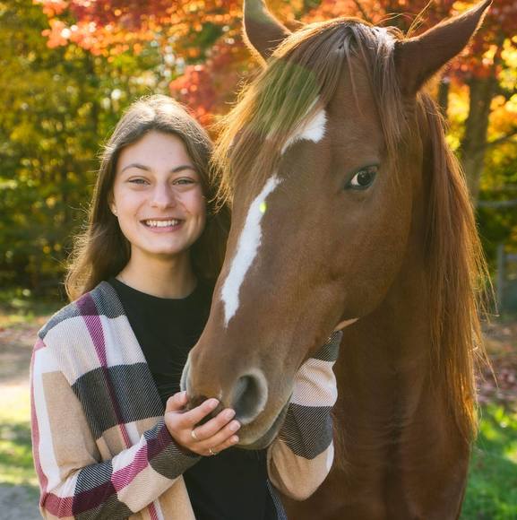 Meet your Posher, Abby - Picture 1 of 1